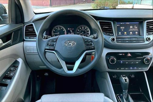 2018 Hyundai TUCSON SEL