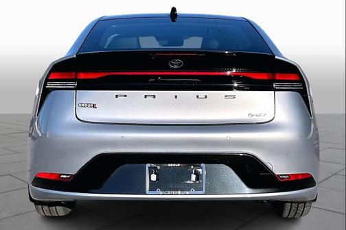 2025 Toyota Prius XLE