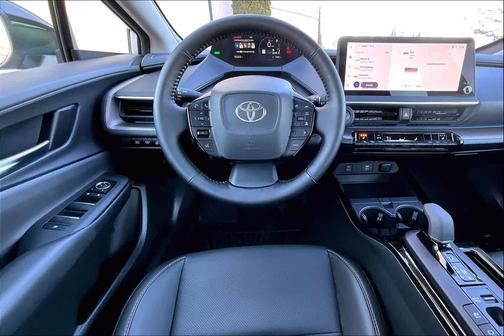 2025 Toyota Prius XLE
