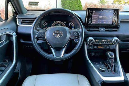 2022 Toyota RAV4 Prime SE