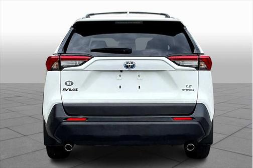 2022 Toyota RAV4 Hybrid LE