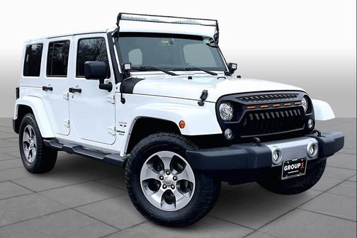 2017 Jeep Wrangler Unlimited Sahara