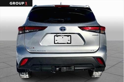 2022 Toyota Highlander Hybrid XLE