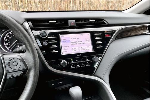 2020 Toyota Camry LE