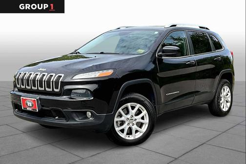 Brilliant Black Crystal Pearlcoat 2015 Jeep Cherokee Latitude