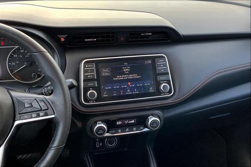 2019 Nissan Kicks SR