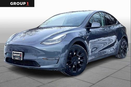 2022 Tesla Model Y Long Range Dual Motor All-Wheel Drive