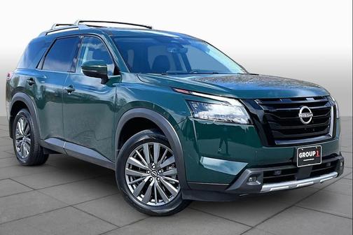 Obsidian Green Pearl 2025 Nissan Pathfinder SL 4WD
