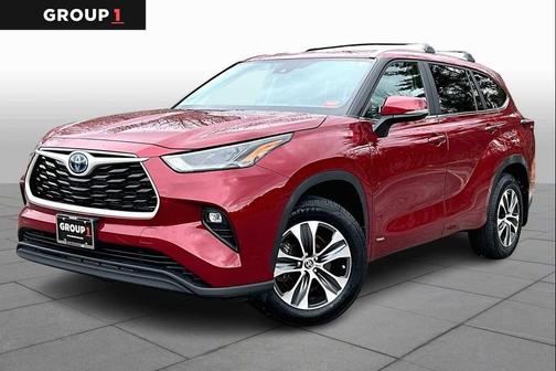 2023 Toyota Highlander Hybrid XLE