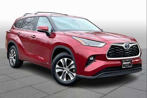 2023 Toyota Highlander Hybrid XLE