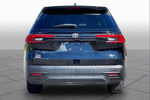 Midnight Black Metallic 2024 Toyota Grand Highlander XLE