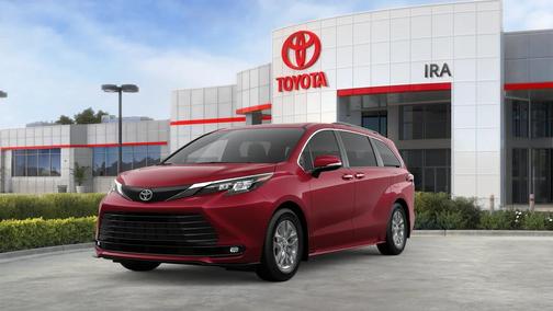 2026 Toyota Sienna XLE