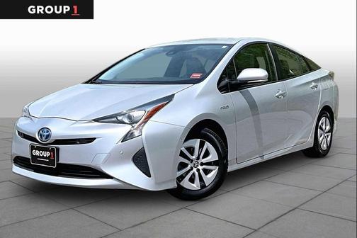 Classic Silver Metallic 2018 Toyota Prius Three Touring