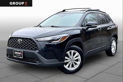 Jet Black 2022 Toyota Corolla Cross LE
