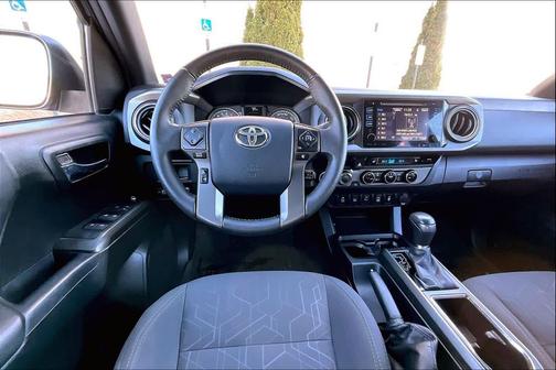 2017 Toyota Tacoma TRD Sport