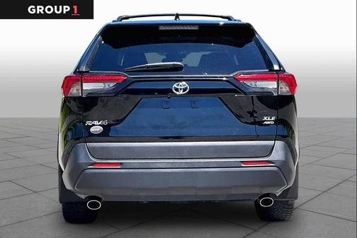 Midnight Black Metallic 2019 Toyota RAV4 XLE Premium