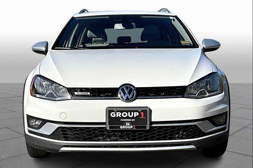 2017 Volkswagen Golf Alltrack TSI SE