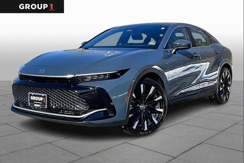 2025 Toyota Crown Platinum