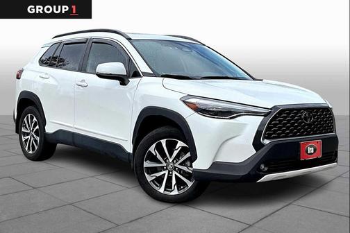 2024 Toyota Corolla Cross XLE