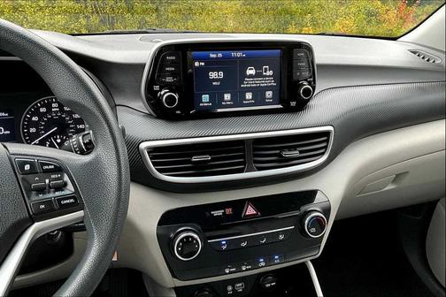 2019 Hyundai TUCSON SE