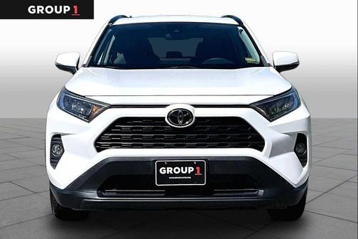 Super White 2021 Toyota RAV4 XLE