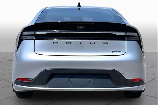 Cutting Edge 2026 Toyota Prius Plug-In Hybrid SE
