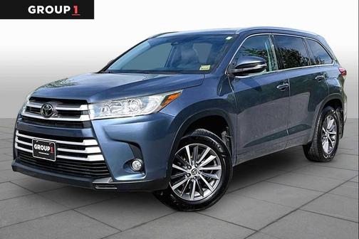 Shoreline Blue Pearl 2018 Toyota Highlander XLE