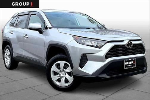 2022 Toyota RAV4 LE