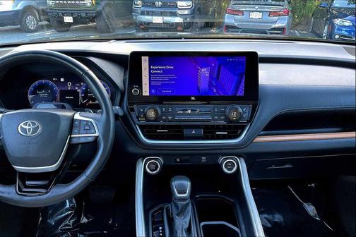 2024 Toyota Grand Highlander Platinum