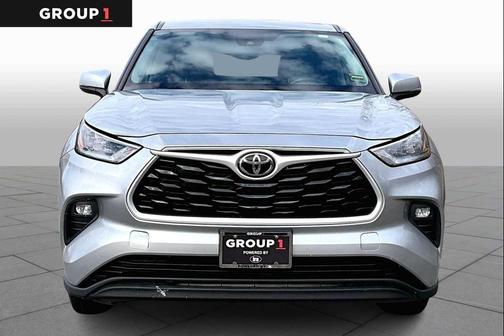 2020 Toyota Highlander LE