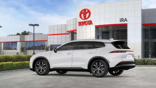 2026 Toyota Crown Signia XLE