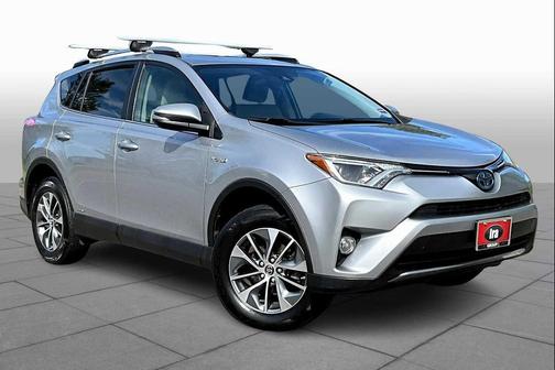 2018 Toyota RAV4 Hybrid XLE