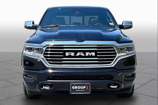 Diamond Black Crystal Pearlcoat 2023 RAM 1500 Longhorn