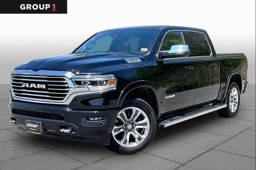 Diamond Black Crystal Pearlcoat 2023 RAM 1500 Longhorn