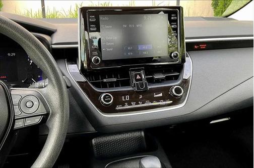 2020 Toyota Corolla Hybrid LE