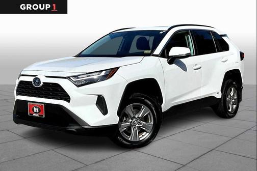 2022 Toyota RAV4 Hybrid XLE