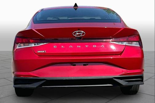 Calypso Red 2022 Hyundai ELANTRA SEL