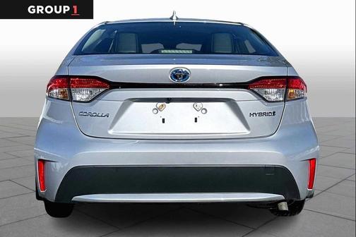 2022 Toyota Corolla Hybrid LE