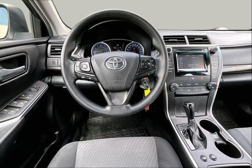 Celestial Silver Metallic 2015 Toyota Camry LE
