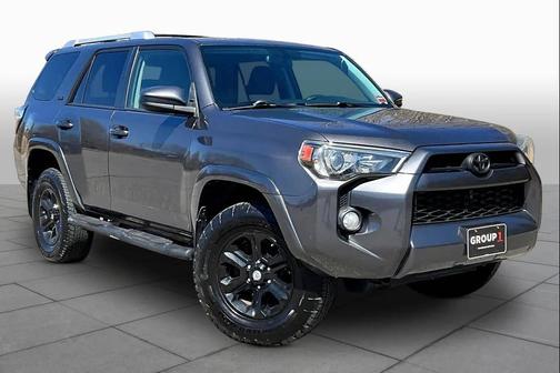 Magnetic Gray Metallic 2016 Toyota 4Runner SR5