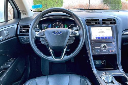 2020 Ford Fusion Plug-In Hybrid Titanium