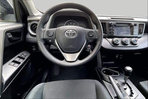 Silver Sky Metallic 2016 Toyota RAV4 LE