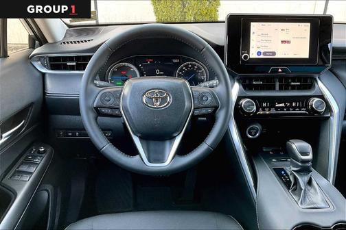2024 Toyota Venza LE