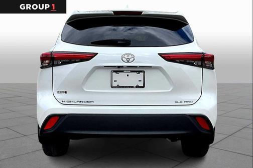 Blizzard Pearl 2020 Toyota Highlander XLE