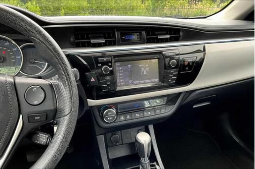 2014 Toyota Corolla LE Plus