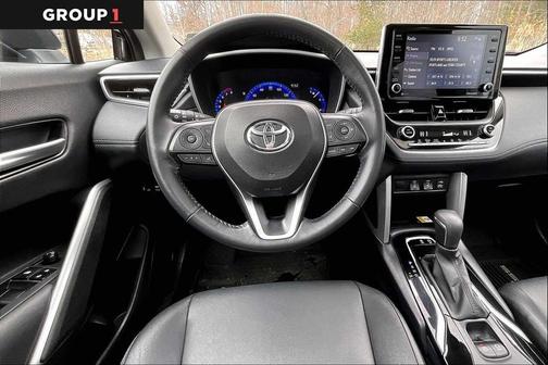 2022 Toyota Corolla Cross XLE