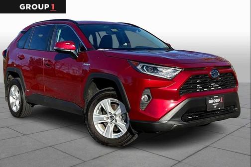 2021 Toyota RAV4 Hybrid XLE