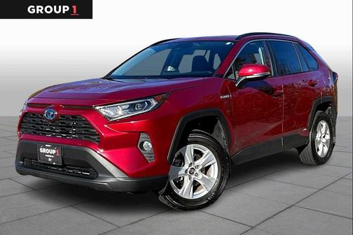 2021 Toyota RAV4 Hybrid XLE
