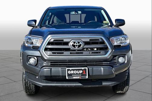 2017 Toyota Tacoma SR5