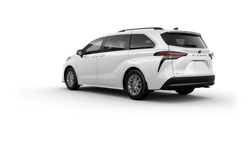 2025 Toyota Sienna LE